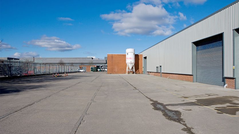 Warehouse to Let Morley
