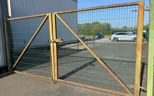 Storage Container to Let Unit S Rothwell Leeds