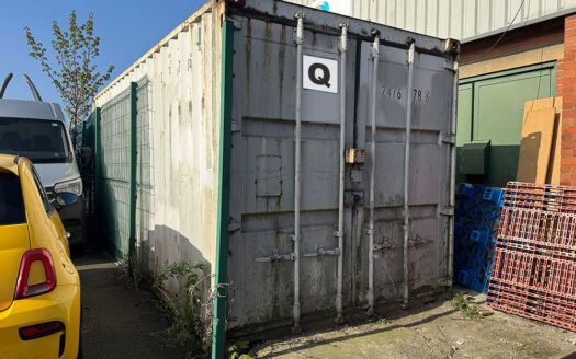 Storage Container to Let Unit Q Rothwell Leeds