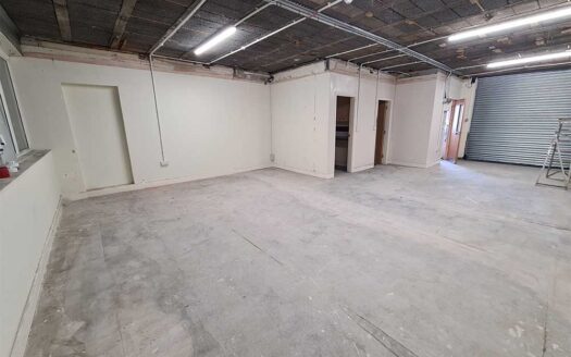 Lockup Workshop to Let Stourton Leeds Unit 3