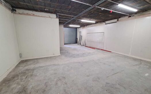 Lockup Workshop to Let Stourton Leeds Unit 3